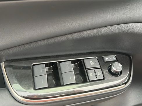 New 2026 Toyota Crown XLE image 22