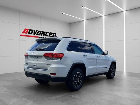 Used 2019 Jeep Grand Cherokee Limited AWD/4WD image 7