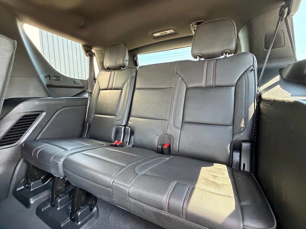 Used 2021 Chevrolet Tahoe RST AWD/4WD image 23