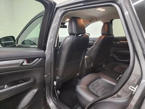 Used 2019 MAZDA CX-5 Touring image 24