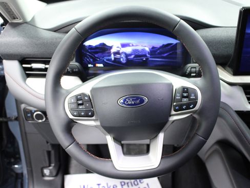 New 2026 Ford Explorer Active image 18