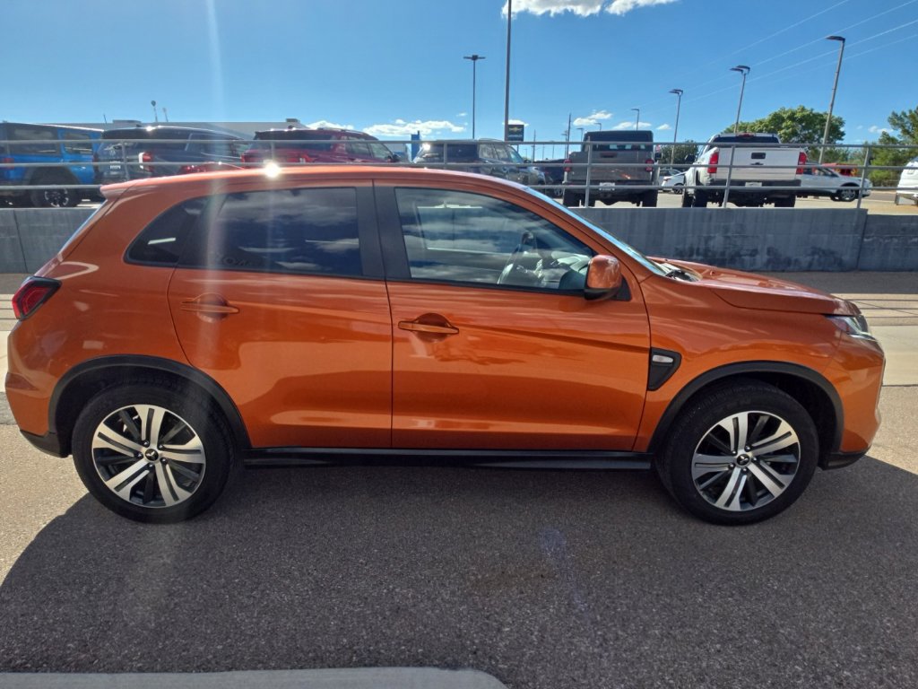 Used 2024 Mitsubishi Outlander Sport SE AWD/4WD image 4