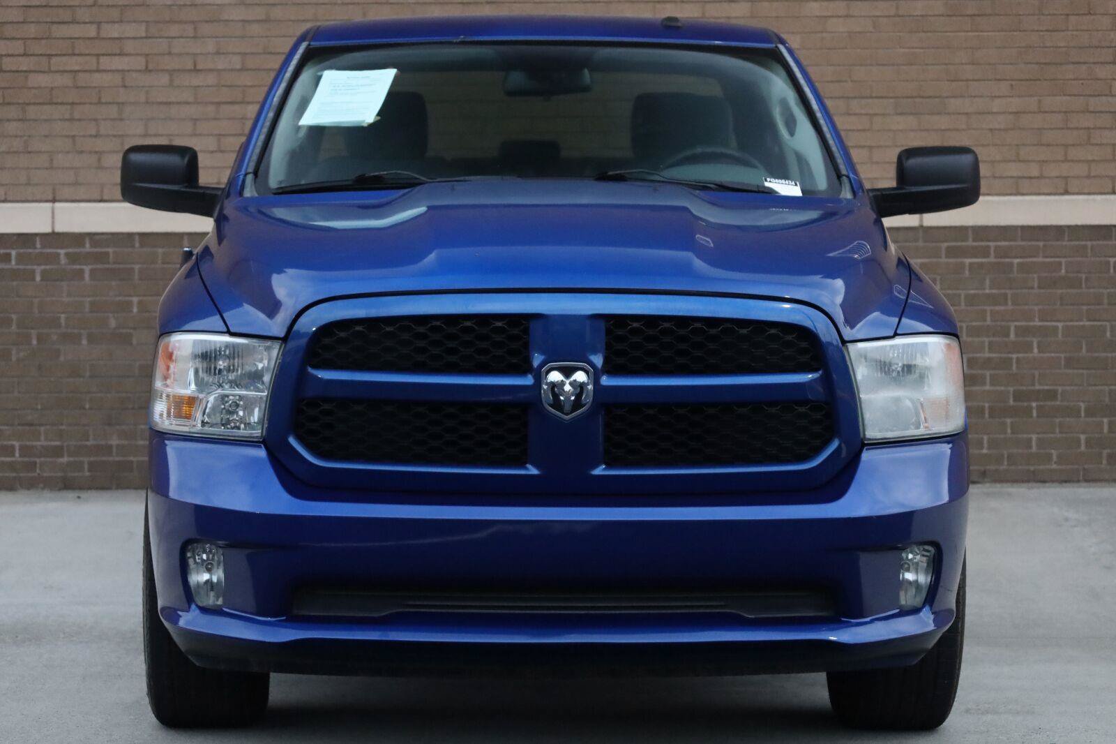 Used 2015 RAM 1500 Express RWD image 6