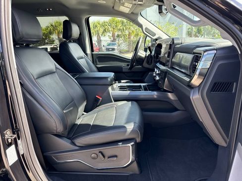 Certified 2024 Ford F350 Lariat w/ Lariat Ultimate Package AWD/4WD image 30