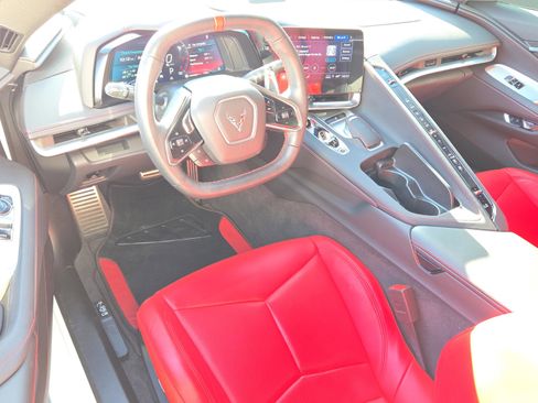 Used 2023 Chevrolet Corvette Stingray Coupe image 10