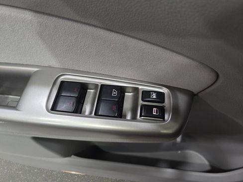 Used 2009 Subaru Forester 2.5X L.L. Bean w/ Popular Equipment Group 2 AWD/4WD image 28