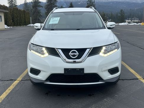 Used 2016 Nissan Rogue S w/ Appearance Package image 25
