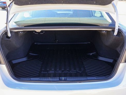 Used 2025 Subaru Legacy Premium image 24