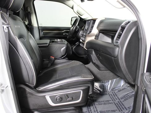 Used 2022 RAM 1500 Laramie image 29