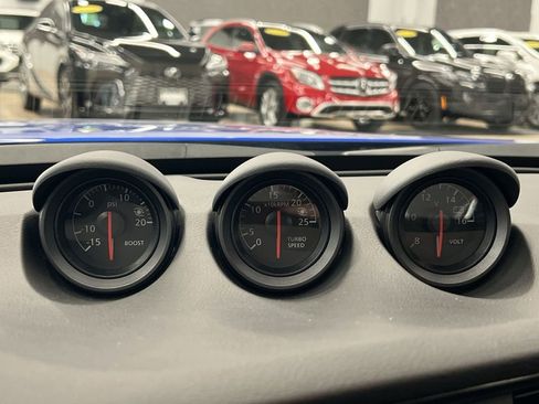 Used 2025 Nissan Z Sport w/ Floor Mat Package image 30