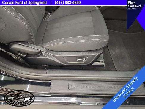 Used 2019 Ford Mustang GT w/ Black Accent Package RWD image 12