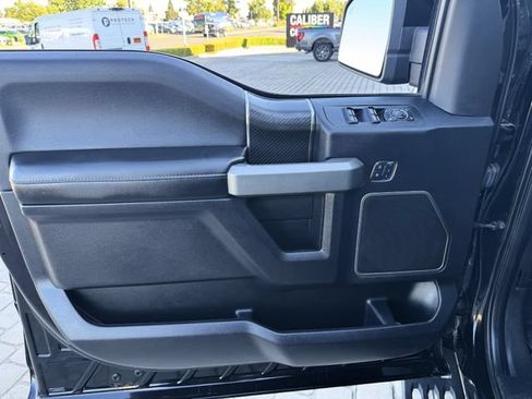 Used 2017 Ford F150 Raptor w/ Equipment Group 802A Luxury AWD/4WD image 14