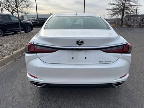 Used 2025 Lexus ES 350 w/ Premium Package image 4