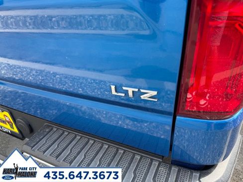 Used 2022 Chevrolet Silverado 1500 LTZ w/ Technology Package AWD/4WD image 8