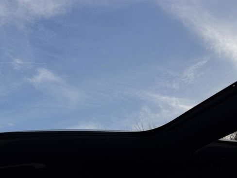 Used 2020 Mercedes-Benz GLB 250 4MATIC image 50