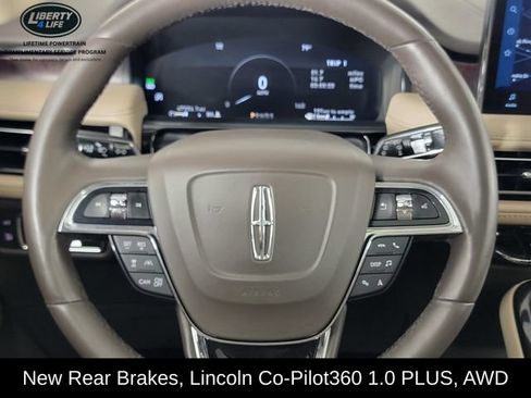 Used 2022 Lincoln Nautilus Reserve AWD/4WD image 26