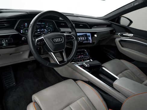Used 2024 Audi Q8 e-tron Prestige w/ Prestige Package AWD/4WD image 10
