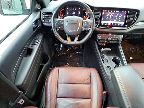 Used 2024 Dodge Durango GT image 11