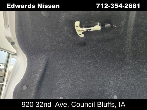 New 2025 Nissan Sentra SR w/ Trunk Package image 13