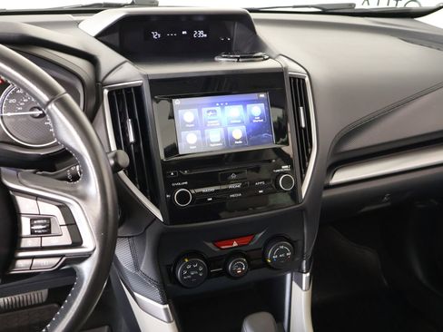 Used 2023 Subaru Forester Premium image 5