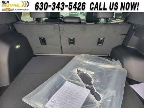 New 2026 Chevrolet Equinox LT w/ Convenience Package II image 16