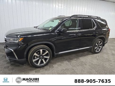 Used 2024 Honda Pilot Elite image 6