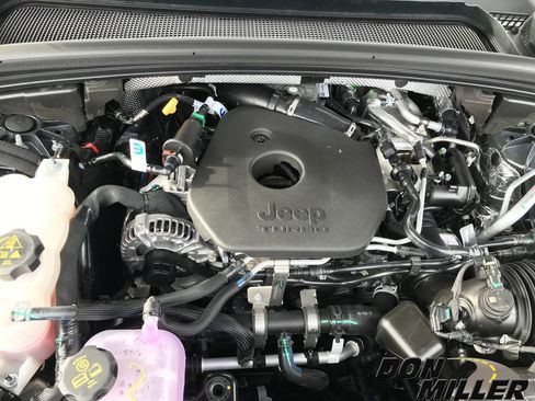 New 2026 Jeep Grand Cherokee Limited Reserve image 35