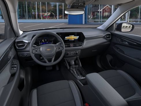 New 2026 Chevrolet TrailBlazer LS w/ LS Convenience Package AWD/4WD image 15