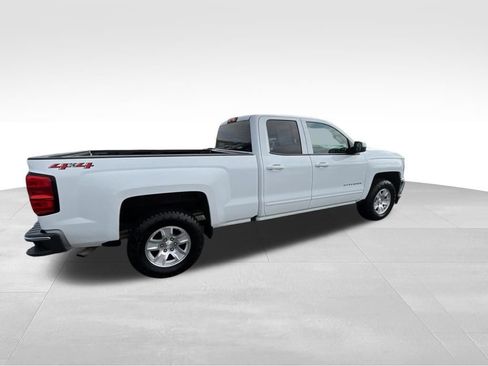 Used 2019 Chevrolet Silverado 1500 LT AWD/4WD image 22