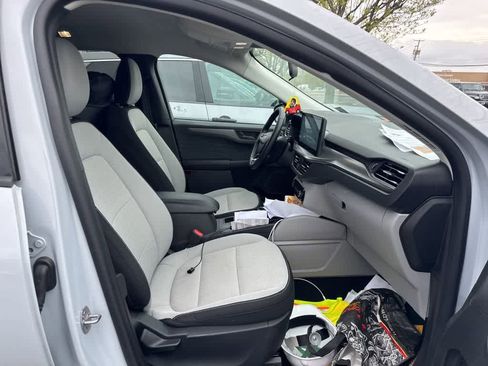 Used 2025 Ford Escape Active w/ Tech Pack #1 image 14