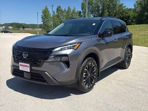 New 2026 Nissan Rogue Dark Armor AWD/4WD image 2