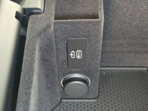 New 2026 BMW 840i image 23