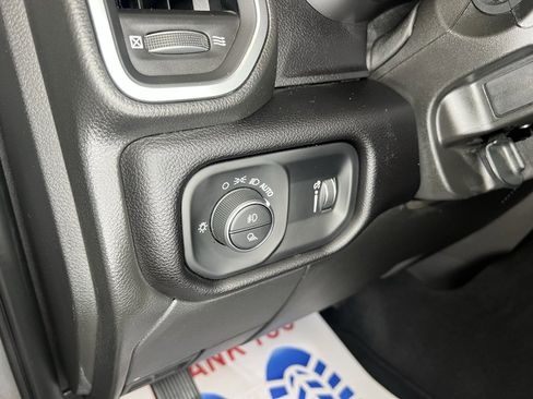 Used 2024 RAM 2500 Big Horn w/ Bed Utility Group image 14