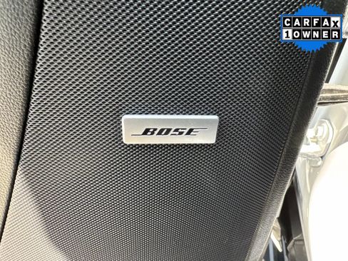 Used 2025 GMC Yukon Denali AWD/4WD image 15