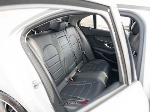 Used 2021 Mercedes-Benz C 300 Sedan w/ Premium Package image 18