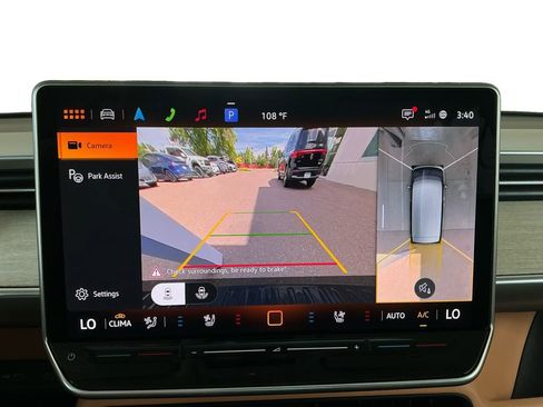 New 2025 Volkswagen ID. Buzz 1st Edition image 17