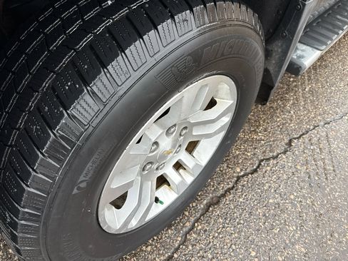 Used 2018 Chevrolet Silverado 1500 LT w/ All Star Edition image 9