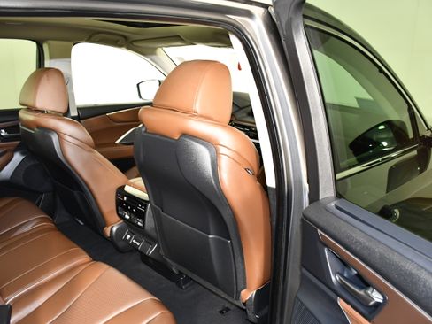 Certified 2024 Acura MDX SH-AWD w/ Technology Package image 44