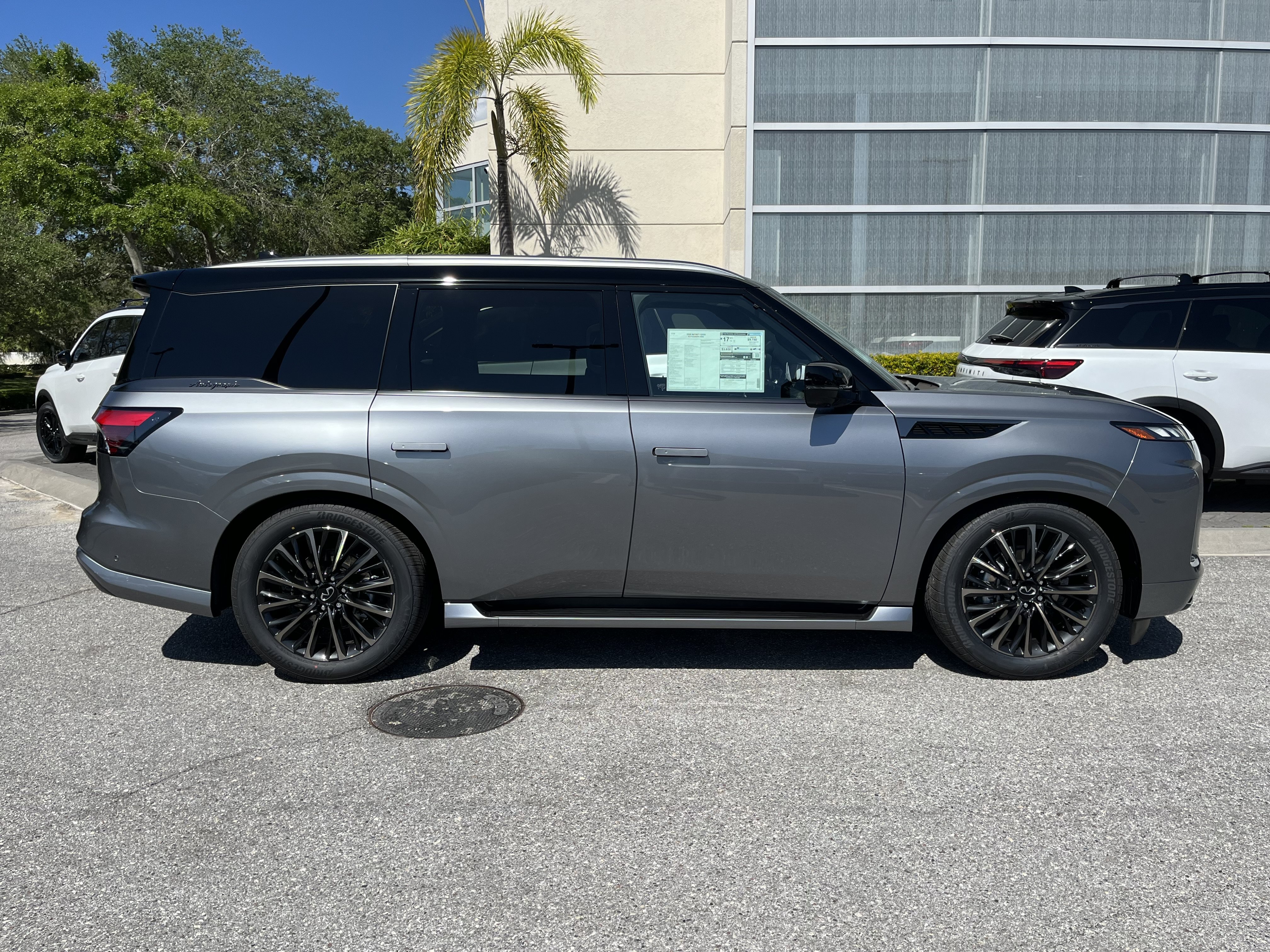 New 2026 INFINITI QX80 Autograph AWD/4WD image 7