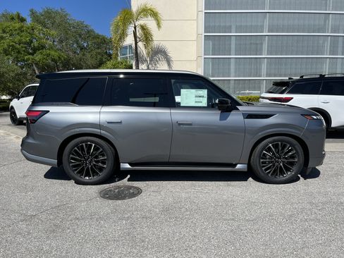 New 2026 INFINITI QX80 Autograph AWD/4WD image 7