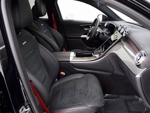 Used 2025 Mercedes-Benz GLC 43 AMG AMG GLC 43 image 16