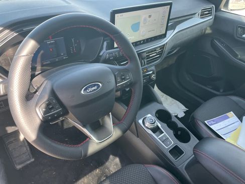 Certified 2023 Ford Escape ST-Line w/ Tech Pack #1 image 11