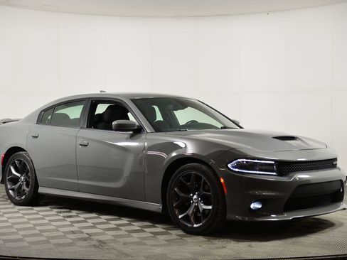 Used 2019 Dodge Charger GT image 6