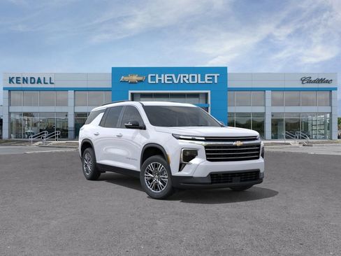 New 2026 Chevrolet Traverse LT AWD/4WD image 1