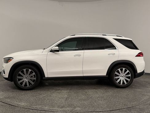 Certified 2024 Mercedes-Benz GLE 450 4MATIC image 2