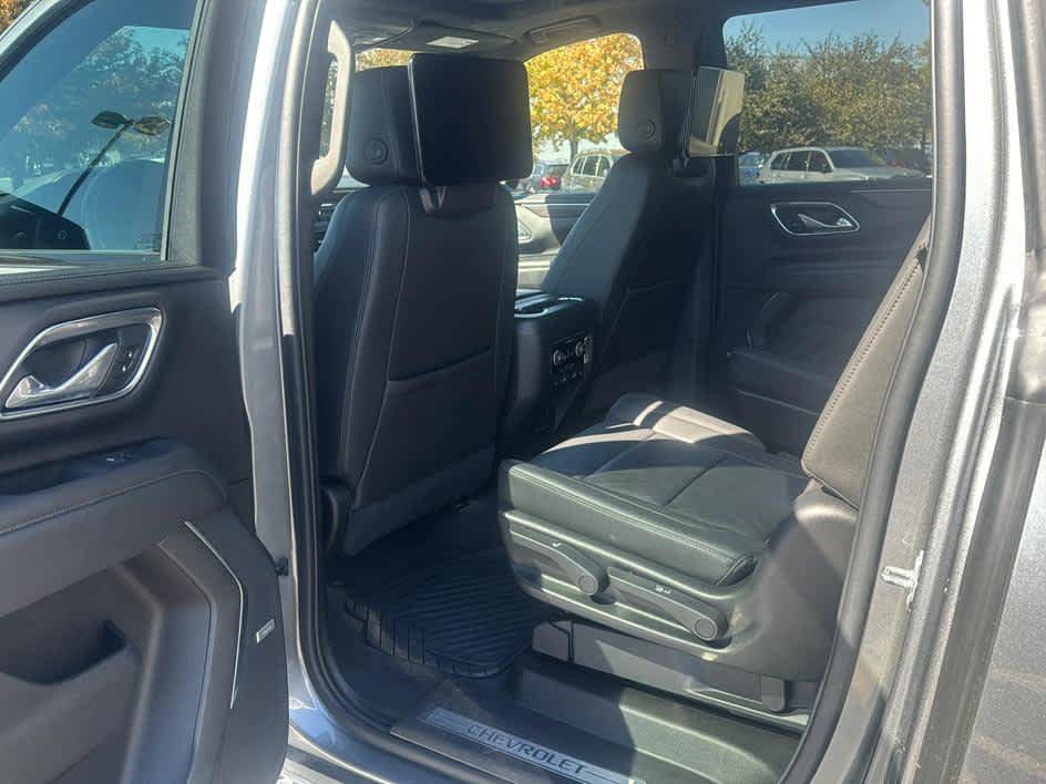 Used 2021 Chevrolet Suburban Z71 w/ Rear Media and Nav Package AWD/4WD image 11