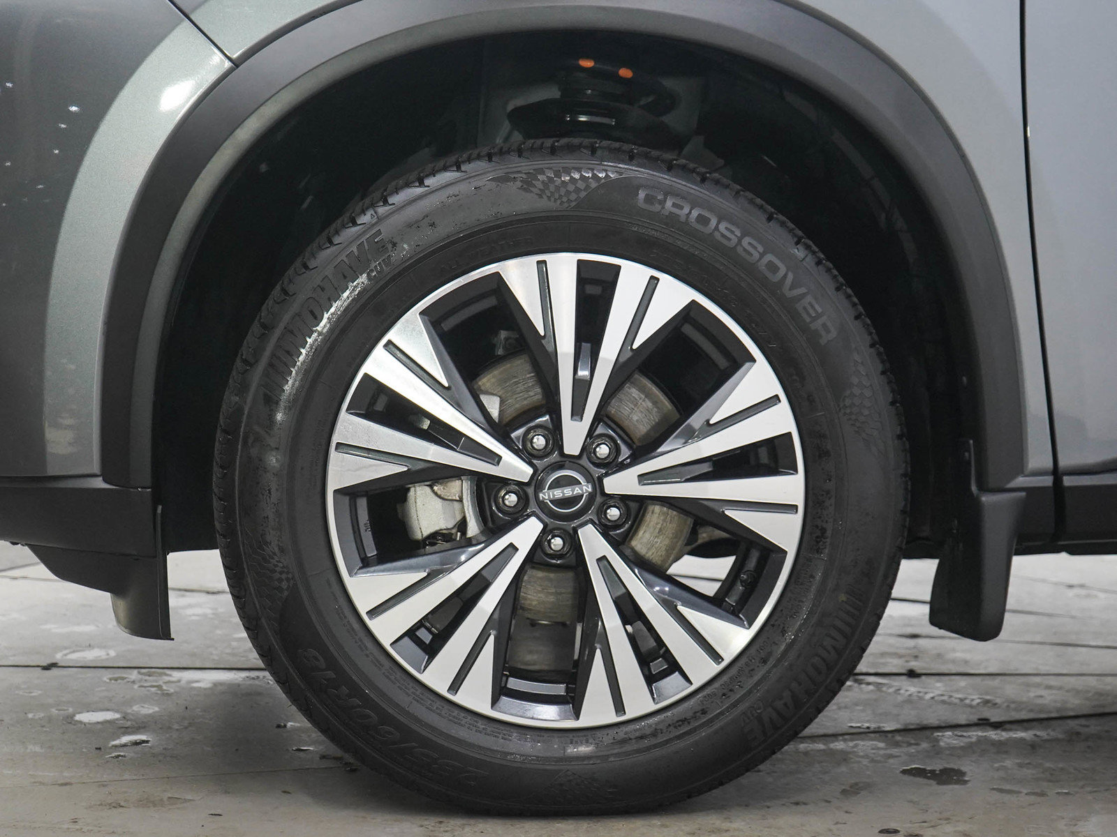 Used 2023 Nissan Rogue SV w/ SV Premium B Package AWD/4WD image 30
