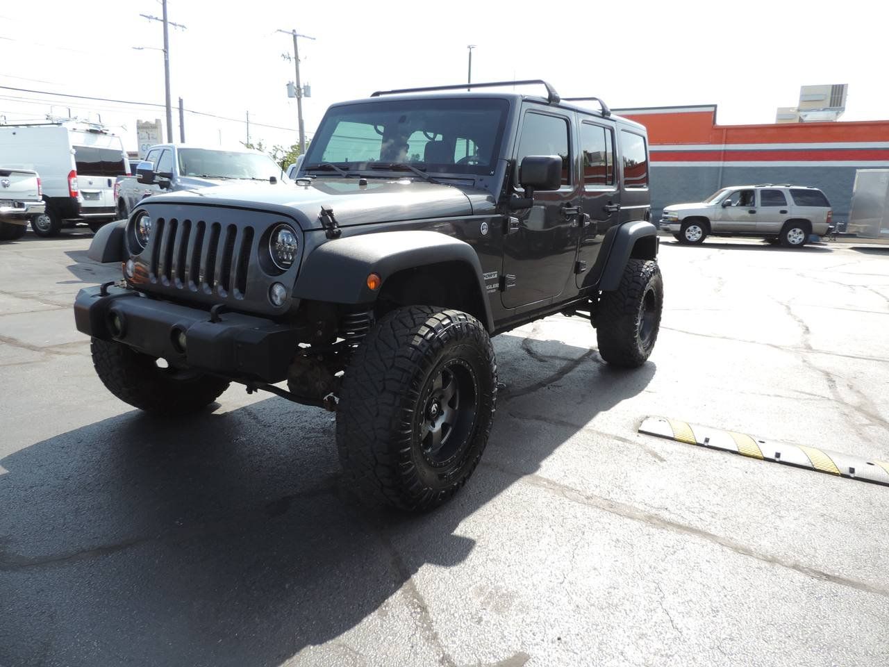 Used 2017 Jeep Wrangler Unlimited Sport AWD/4WD image 1
