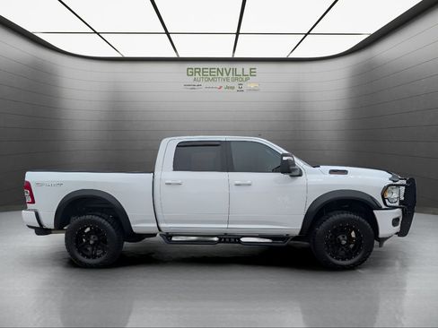 Used 2024 RAM 2500 Big Horn w/ Sport Appearance Package AWD/4WD image 12