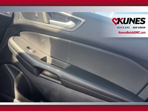 Used 2024 Ford Edge SEL AWD/4WD image 35